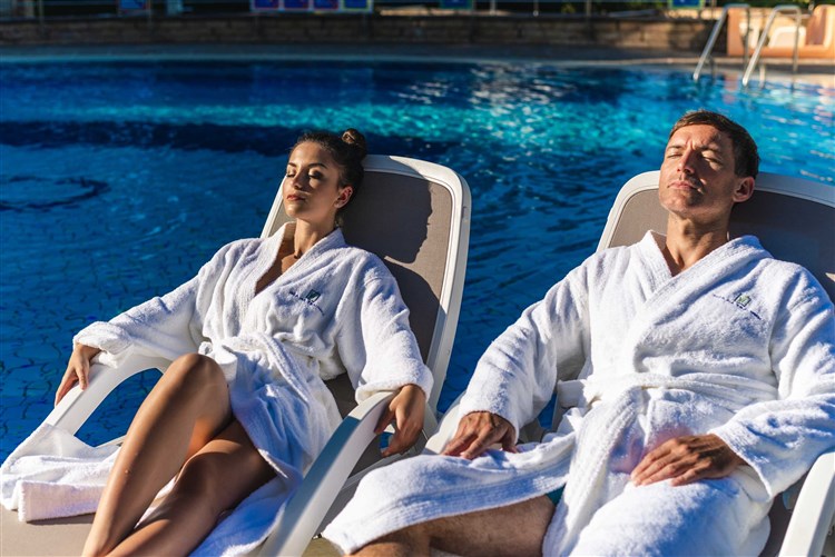 Lázeňský zážitek v Terme Dobrna – procedury a doprava v ceně