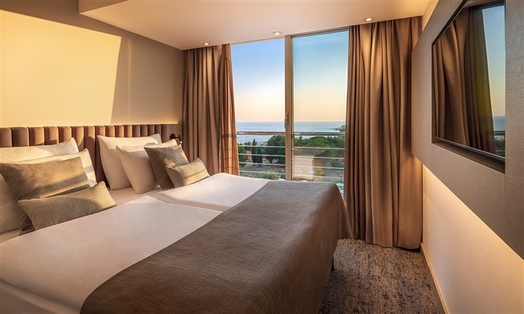 Aminess Vival Maestral Hotel