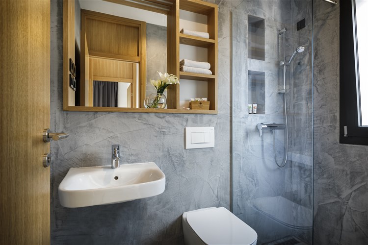 Vily Aminess Younique Gaia Green