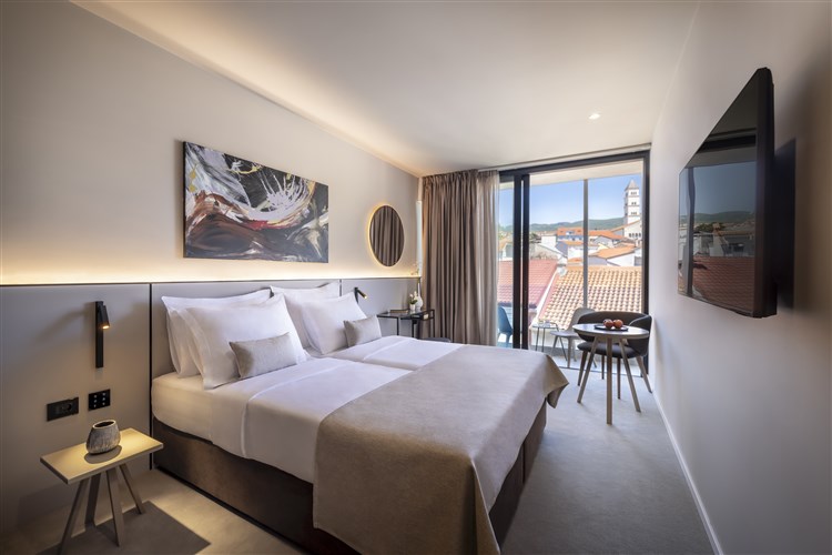 Hotel Aminess Younique Narrivi