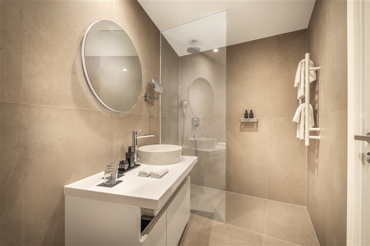 Hotel Aminess Younique Narrivi