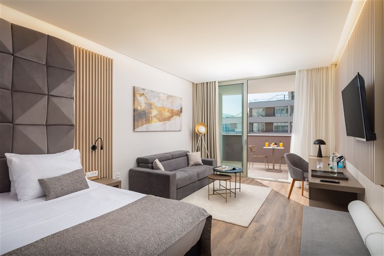 Hotel Aminess Laurel Khalani