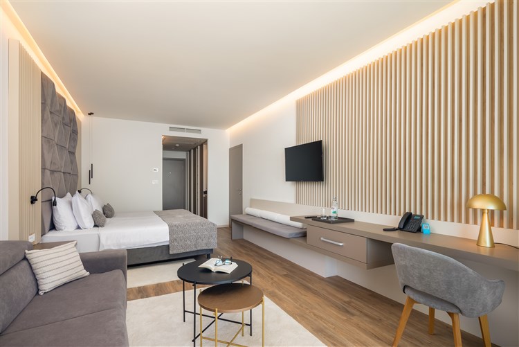 Hotel Aminess Laurel Khalani