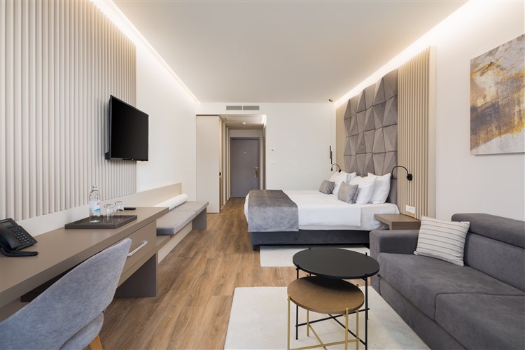 Hotel Aminess Laurel Khalani