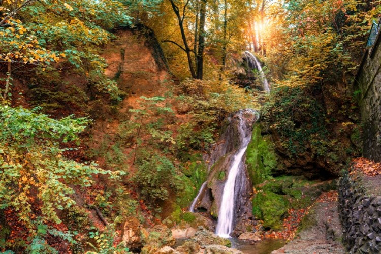 Krásy východního Maďarska – Holókö, Eger, Národní park Bukk,  Miskolc, víno a horké prameny