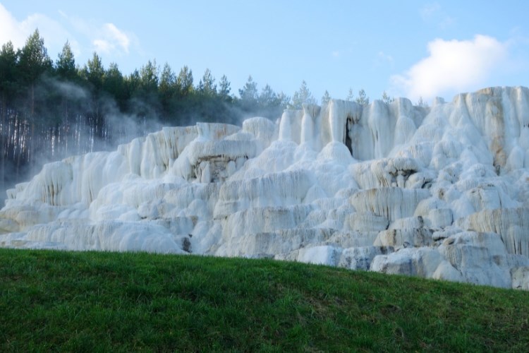 Krásy východního Maďarska – Holókö, Eger, Národní park Bukk,  Miskolc, víno a horké prameny