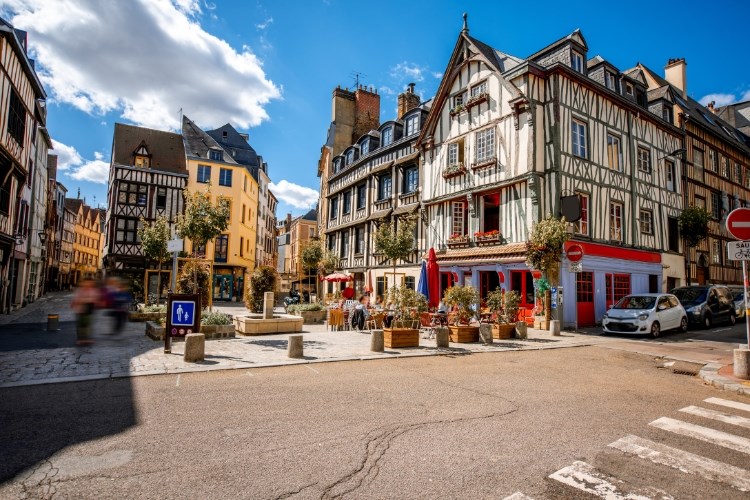 BRETAŇ A NORMANDIE – Skvosty přírody, historie a Paříže s velkolepým ohňostrojem