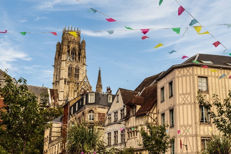 BRETAŇ A NORMANDIE – Skvosty přírody, historie a Paříže s velkolepým ohňostrojem