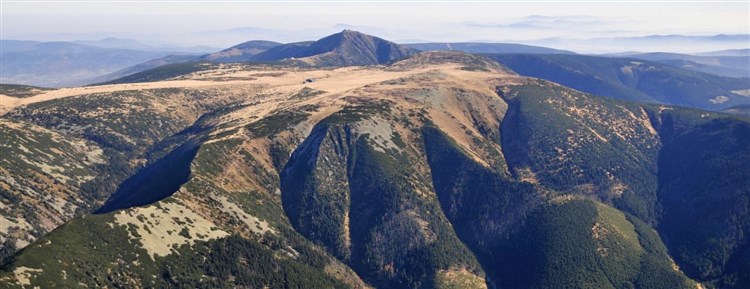 KRKONOŠE -  KRÁSY NEJVYŠŠÍHO ČESKÉHO POHOŘÍ