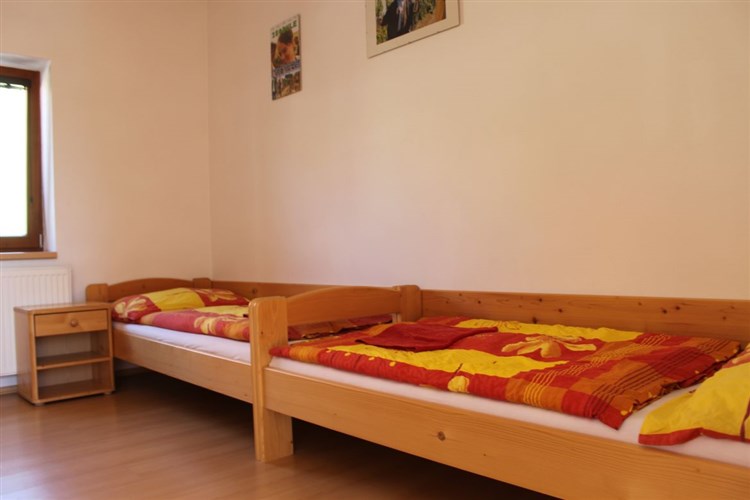 PUTOVÁNÍ ZA VÍNEM A KRÁSAMI MORAVY