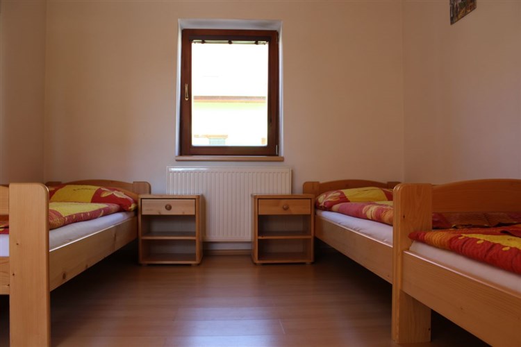 PUTOVÁNÍ ZA VÍNEM A KRÁSAMI MORAVY