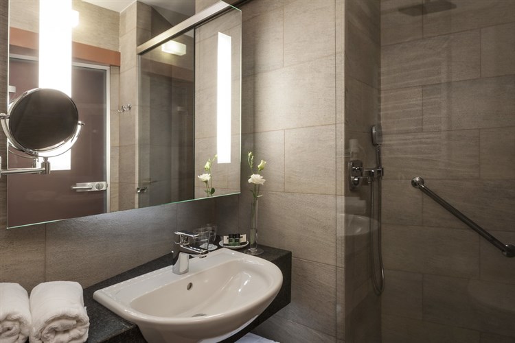 Ensana Health Spa - Hotel Thermal Aqua