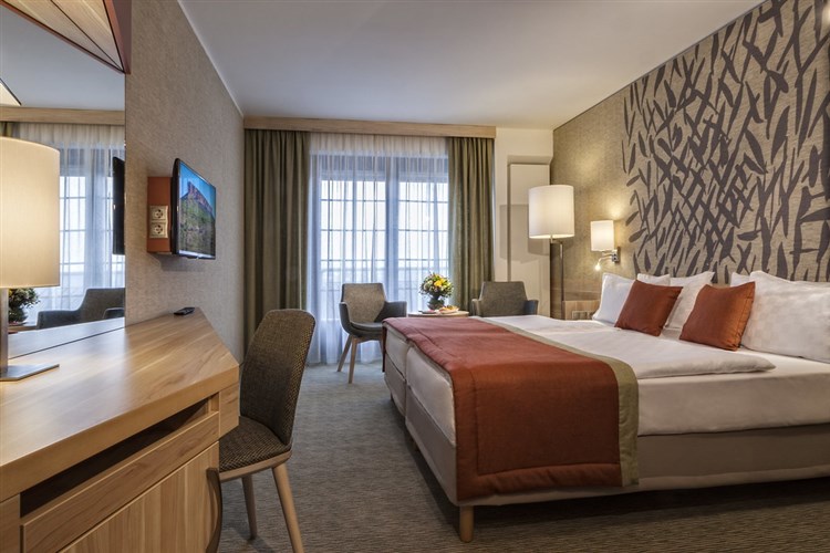 Ensana Health Spa - Hotel Thermal Aqua