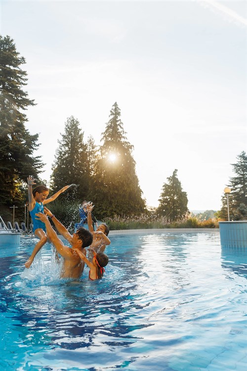 Ensana Health Spa - Hotel Thermal Aqua