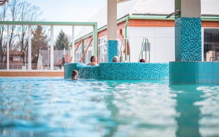 Mosonmagyaróvár Aqua Hotel Termál BUS