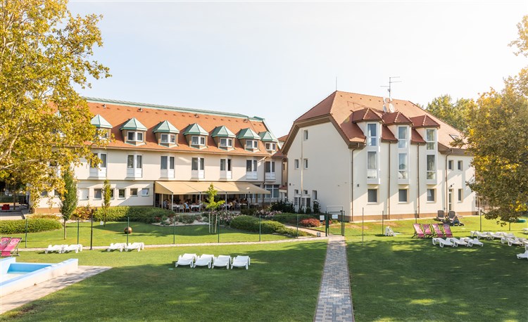 Mosonmagyaróvár Aqua Hotel Termál BUS