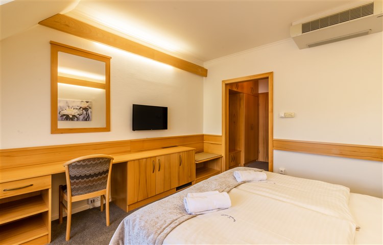 Mosonmagyaróvár Aqua Hotel Termál BUS