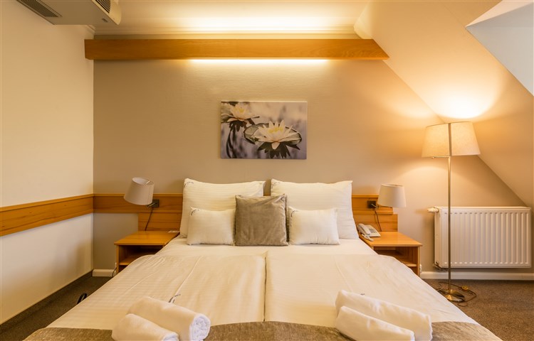 Mosonmagyaróvár Aqua Hotel Termál BUS