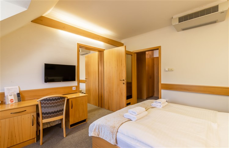 Mosonmagyaróvár Aqua Hotel Termál BUS