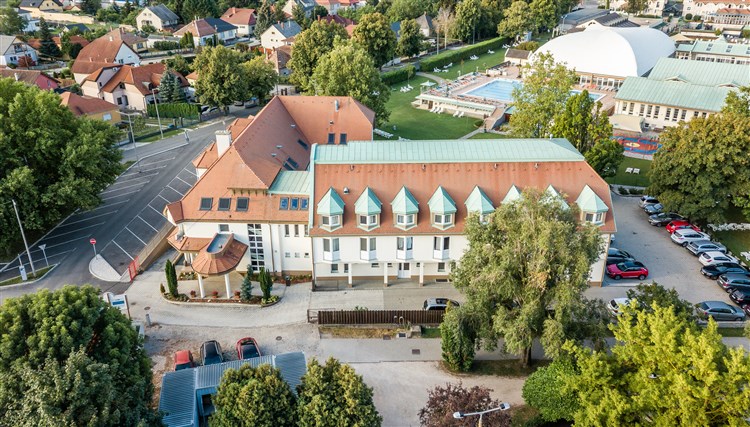 Mosonmagyaróvár Aqua Hotel Termál BUS