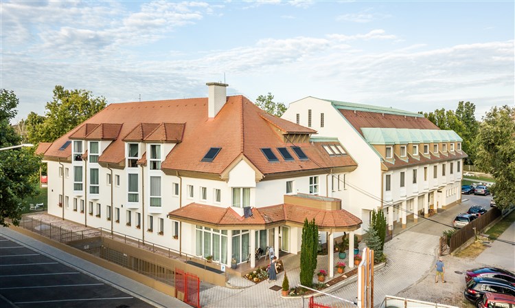 Mosonmagyaróvár Aqua Hotel Termál BUS