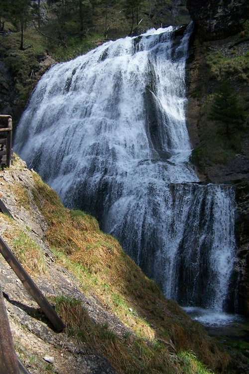 Mariazell a přírodní skvosty Ötscheru – soutěska Wasserlochklamm a vodopády