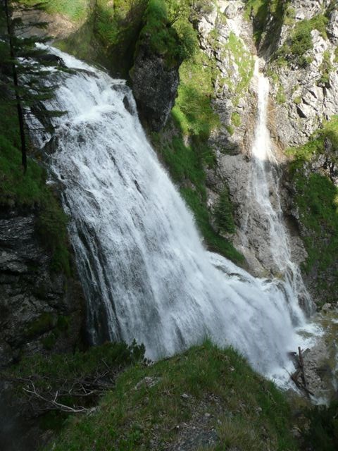 Hochkar a soutěska Wasserlochklamm – alpské výhledy a vodopády Dolního Rakouska