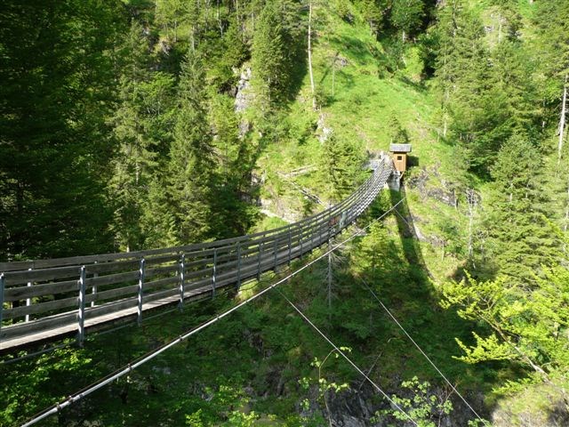 Hochkar a soutěska Wasserlochklamm – alpské výhledy a vodopády Dolního Rakouska