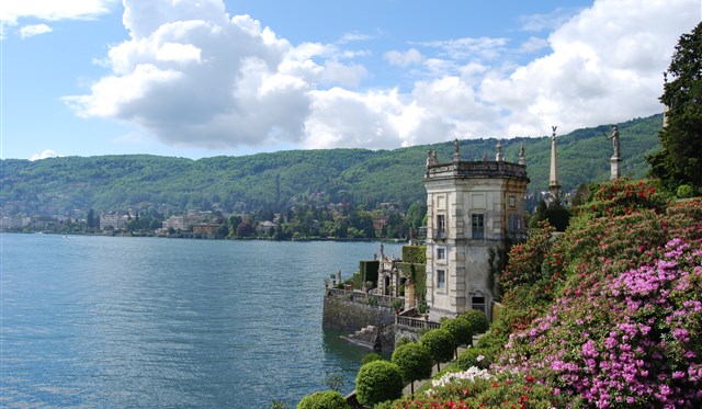 Švýcarsko - Jižní Švýcarsko a italská jezera  