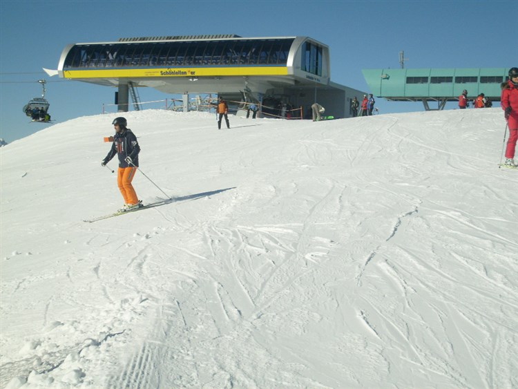 Lyžování autobusem s polopenzí Kaprun - Zell am See / Saalbach - Hinterglemm