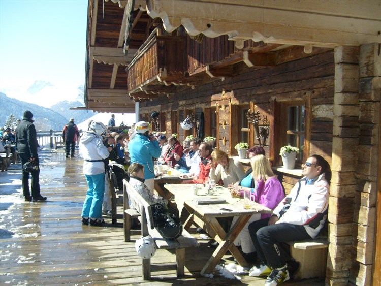 Lyžování autobusem s polopenzí Kaprun - Zell am See / Saalbach - Hinterglemm