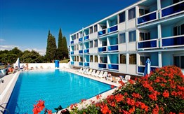 Hotel Plavi Plava Laguna - 