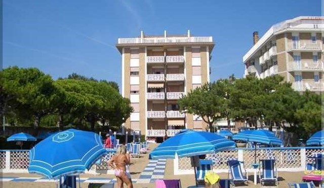 Lido di Jesolo - Apartmány Brioni  