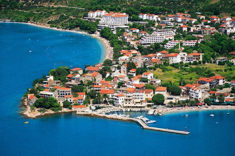 Soukromé apartmány Gradac