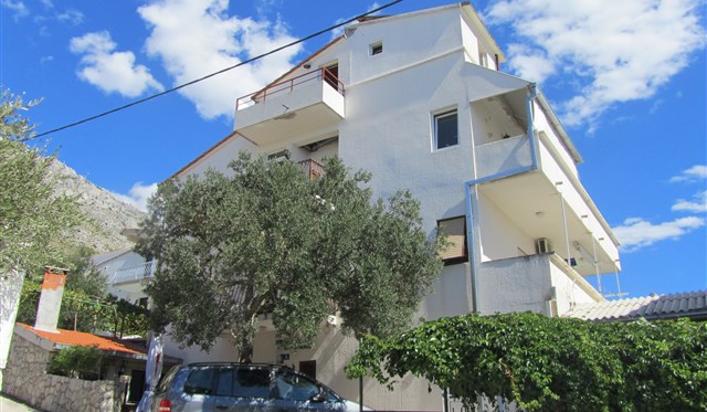 Omiš-Nemira - Apartmány Gale  